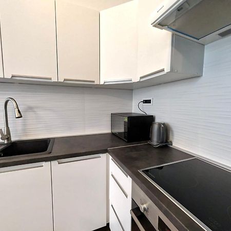 Fantabulous Downtown Abode W King Bed, 65" Tv, Washer And Tumble Dryer Zagabria Esterno foto