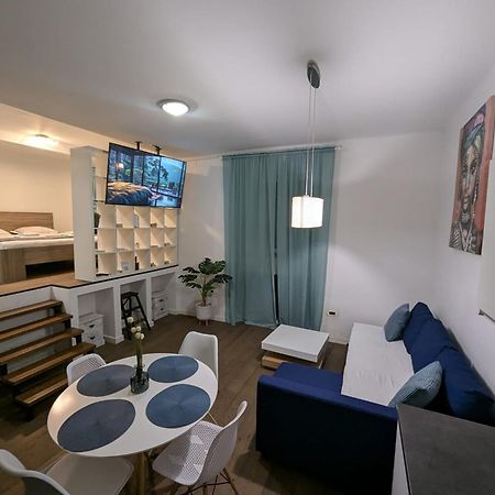 Fantabulous Downtown Abode W King Bed, 65" Tv, Washer And Tumble Dryer Zagabria Esterno foto